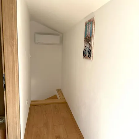 Villa Nensi Rebići